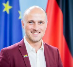 Alemanha nomeia encarregado para defender direitos LGBTs no país