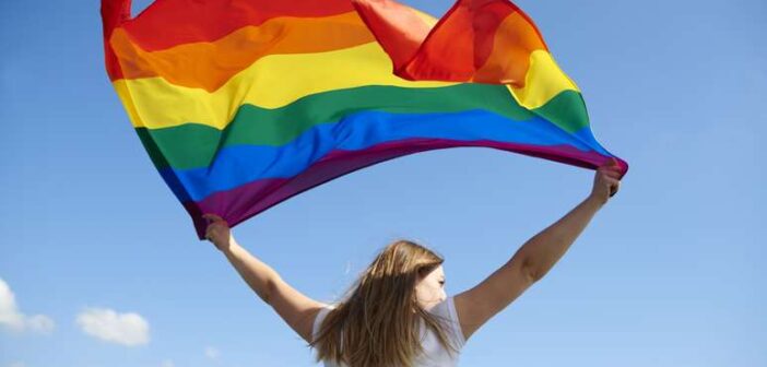 Em agosto são celebrados o Dia Nacional da Visibilidade Lésbica e o Dia Nacional do Orgulho Lésbico Foto: Freepik