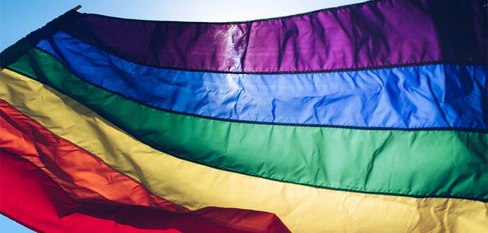 Nova lei entra em vigor na Áustria para indenizar vítimas LGBT+ processadas judicialmente