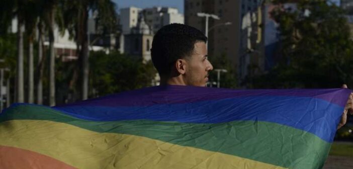Acolhimento às pessoas LGBTQIA+ / Foto: Alma Preta