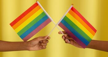 Nova Gales do Sul, o mais populoso da Austrália, aprovou hoje uma lei que proíbe as chamadas terapias de conversão de homossexuais